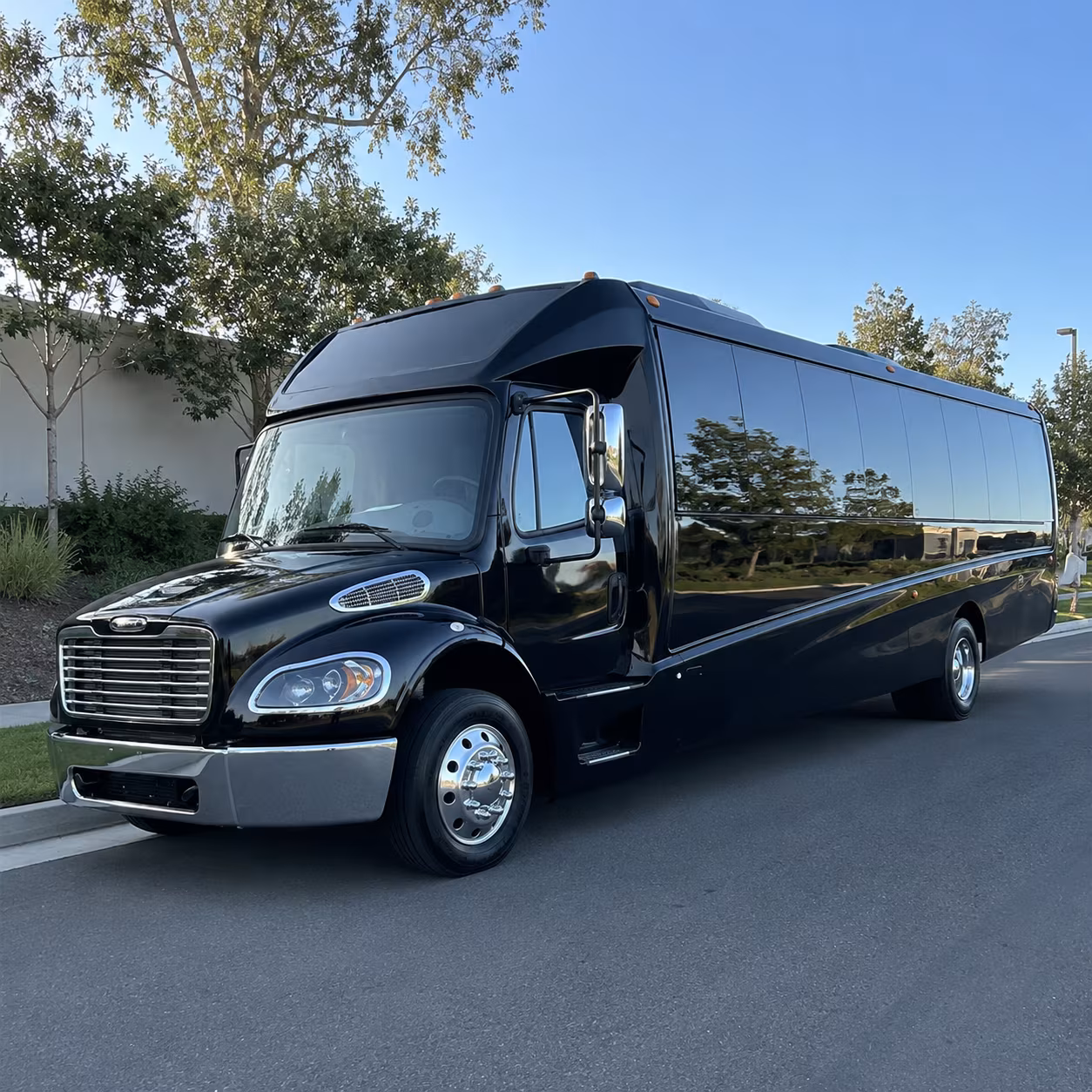 brockton 18 passenger minibus