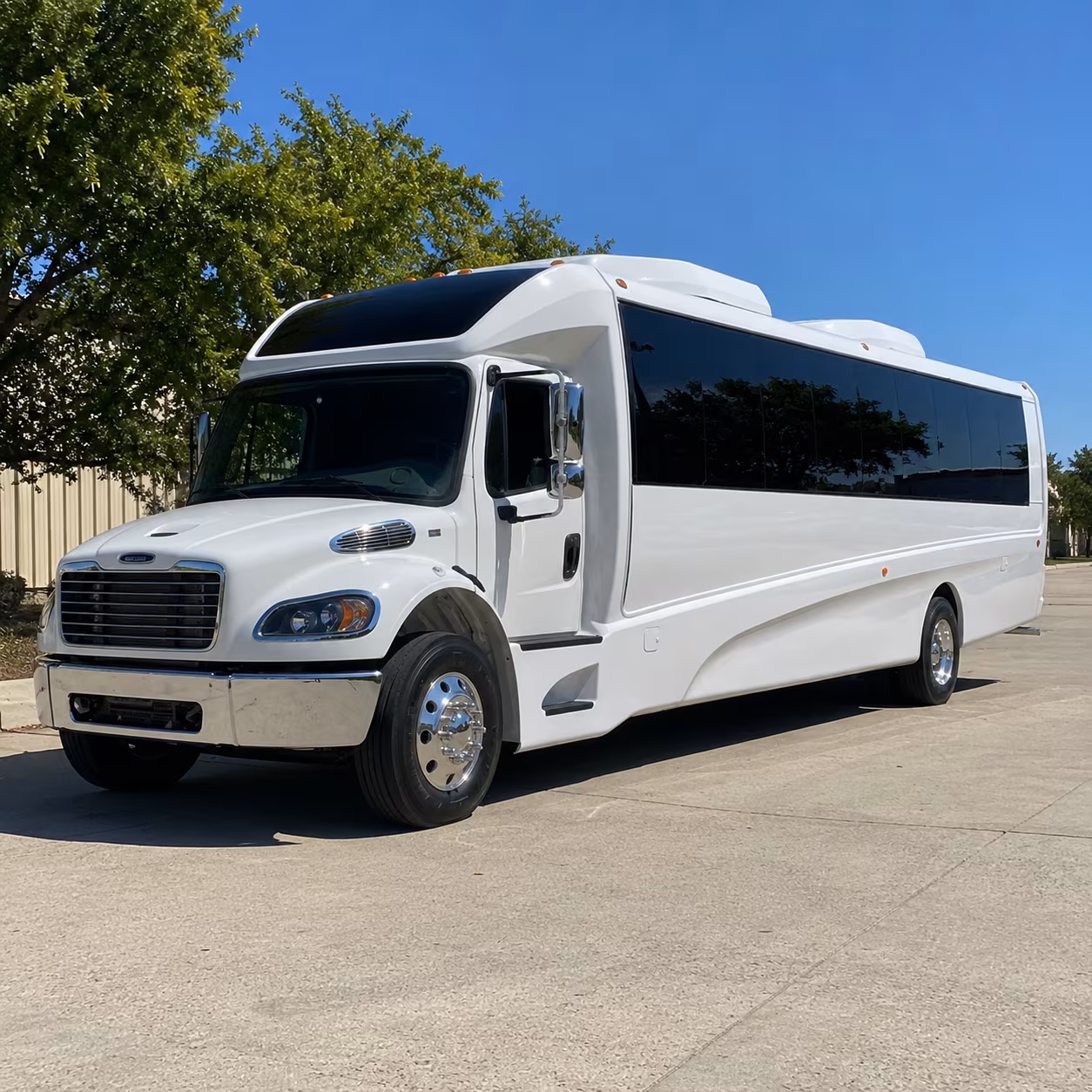 brockton 20 passenger minibus