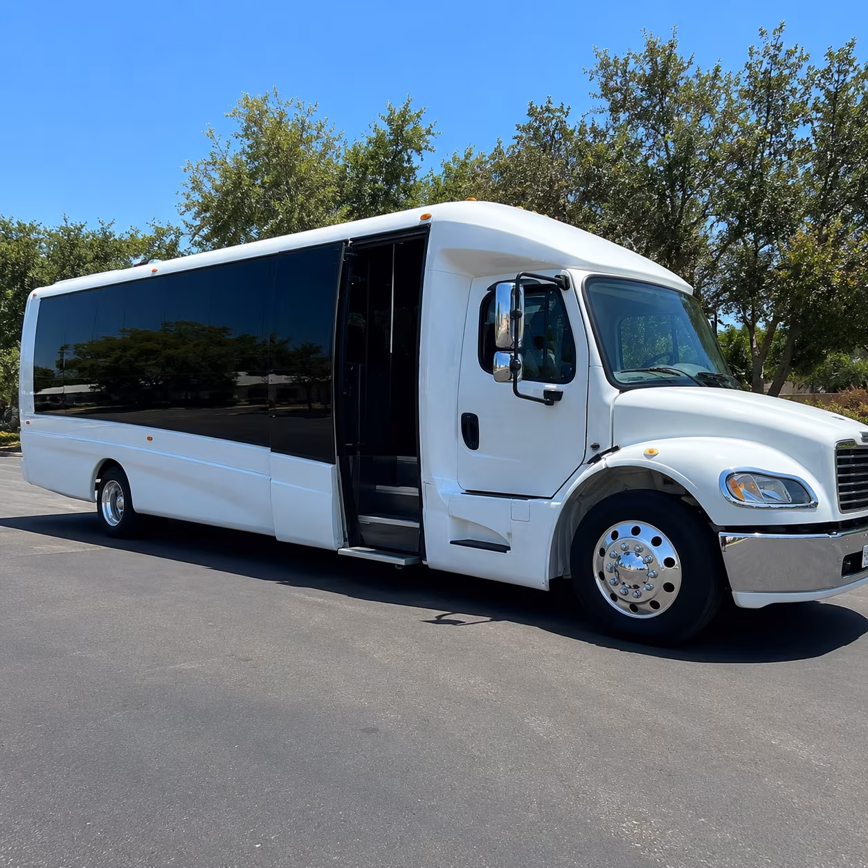 easily book transportation for your next convention or trade show 1